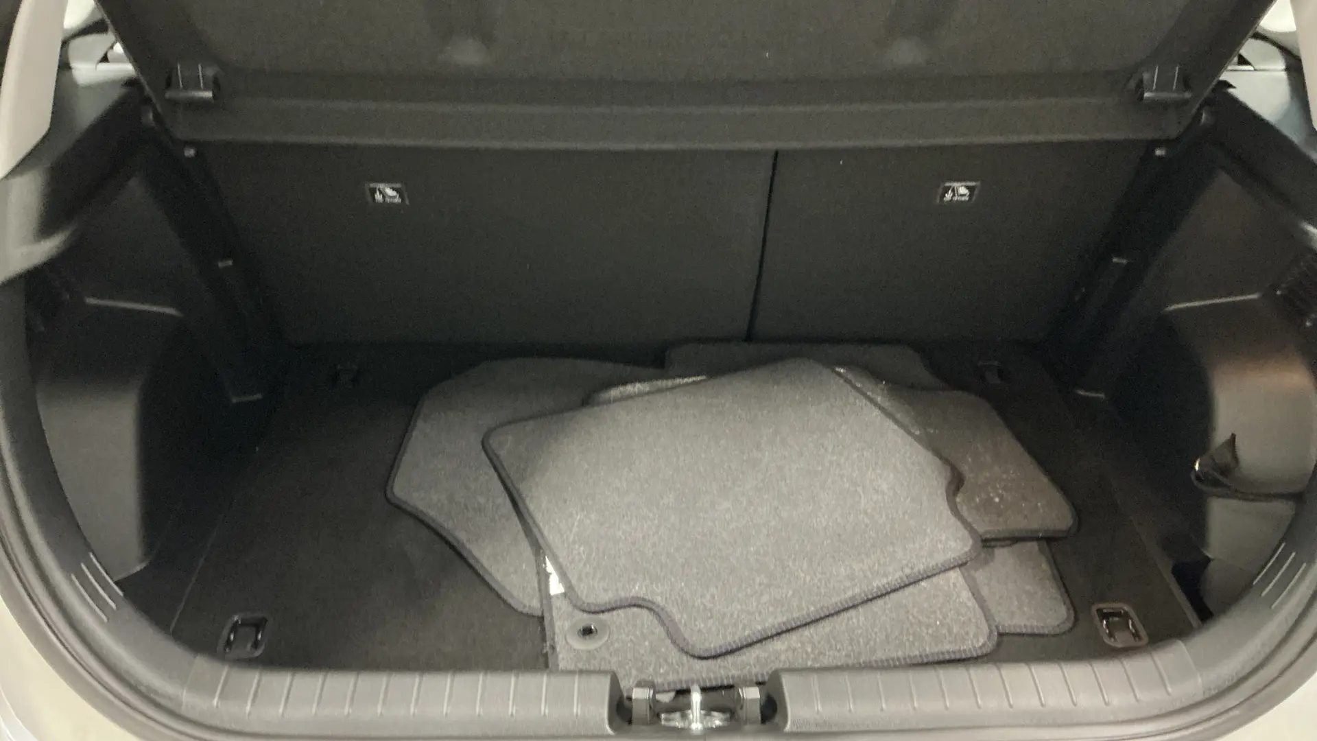 54125 Misc Image3