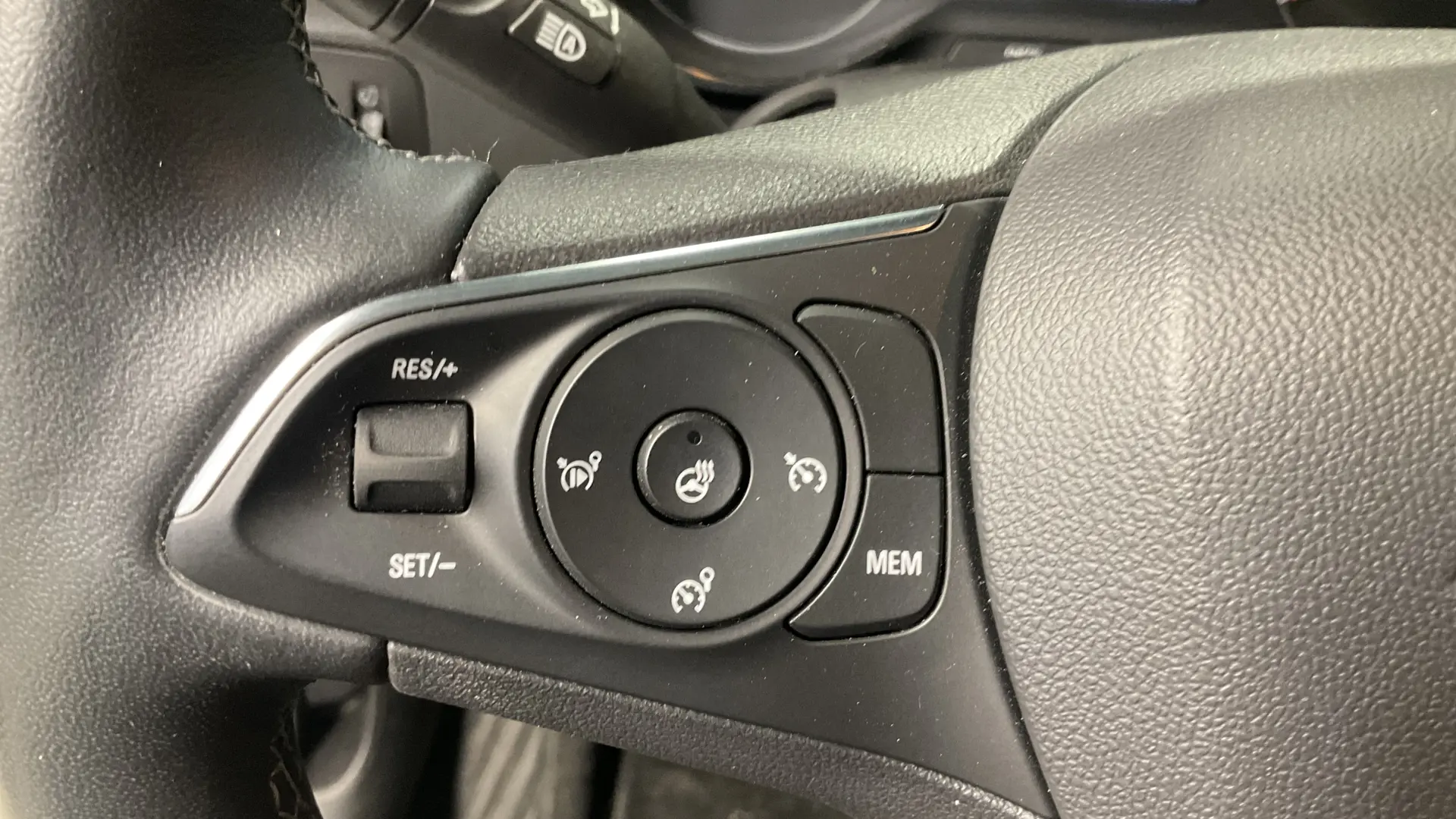 53070 Misc Image6