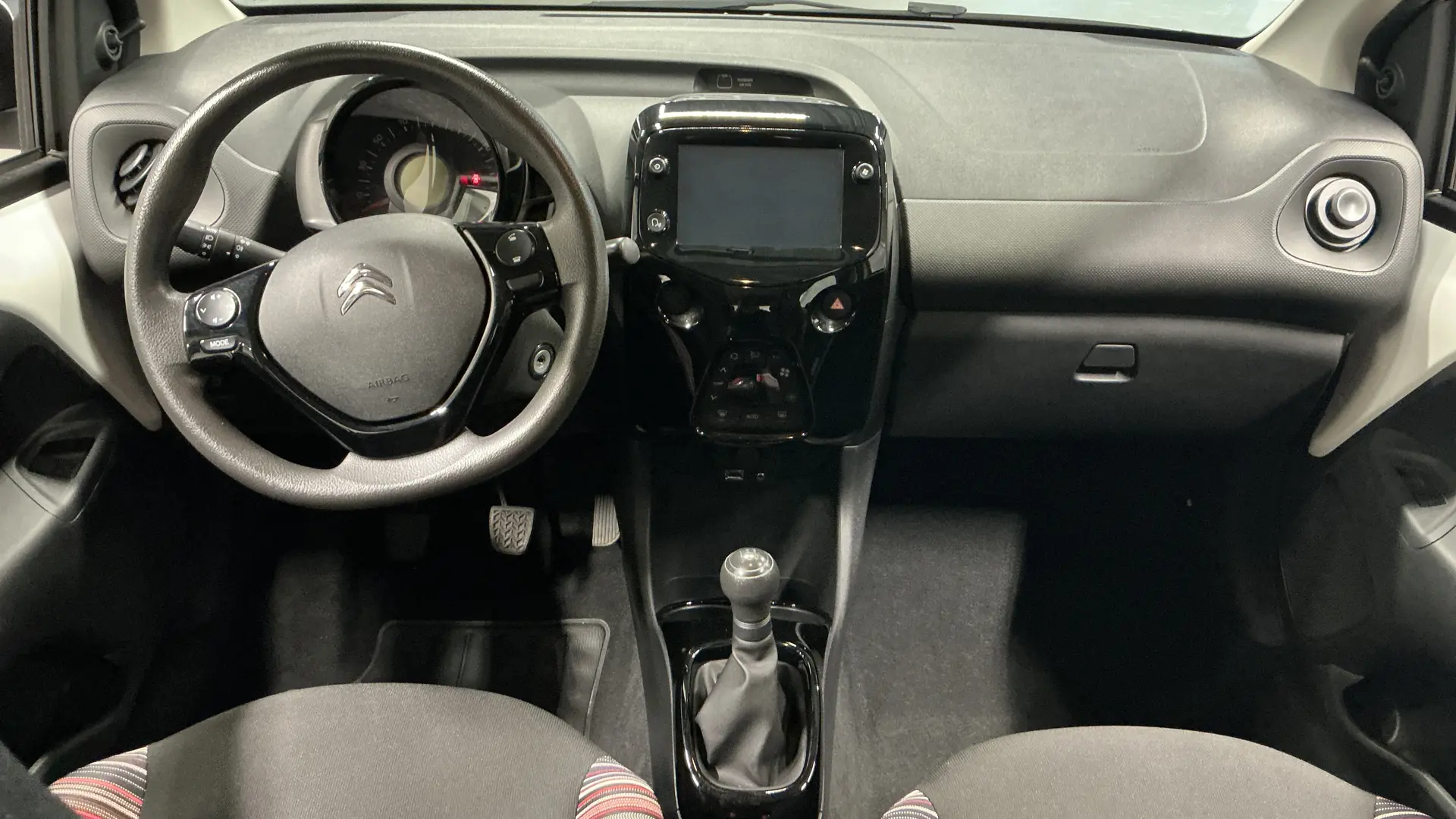54573 Misc Image3