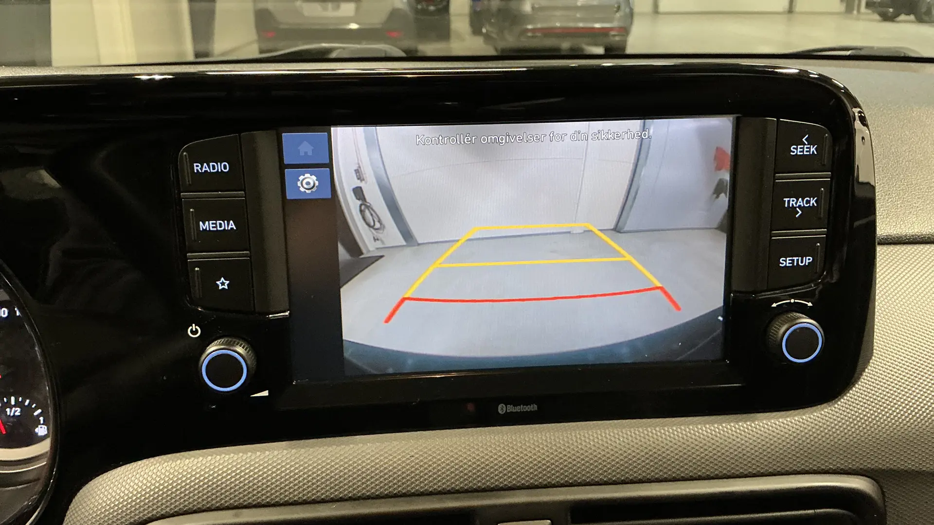 56220 Misc Image15