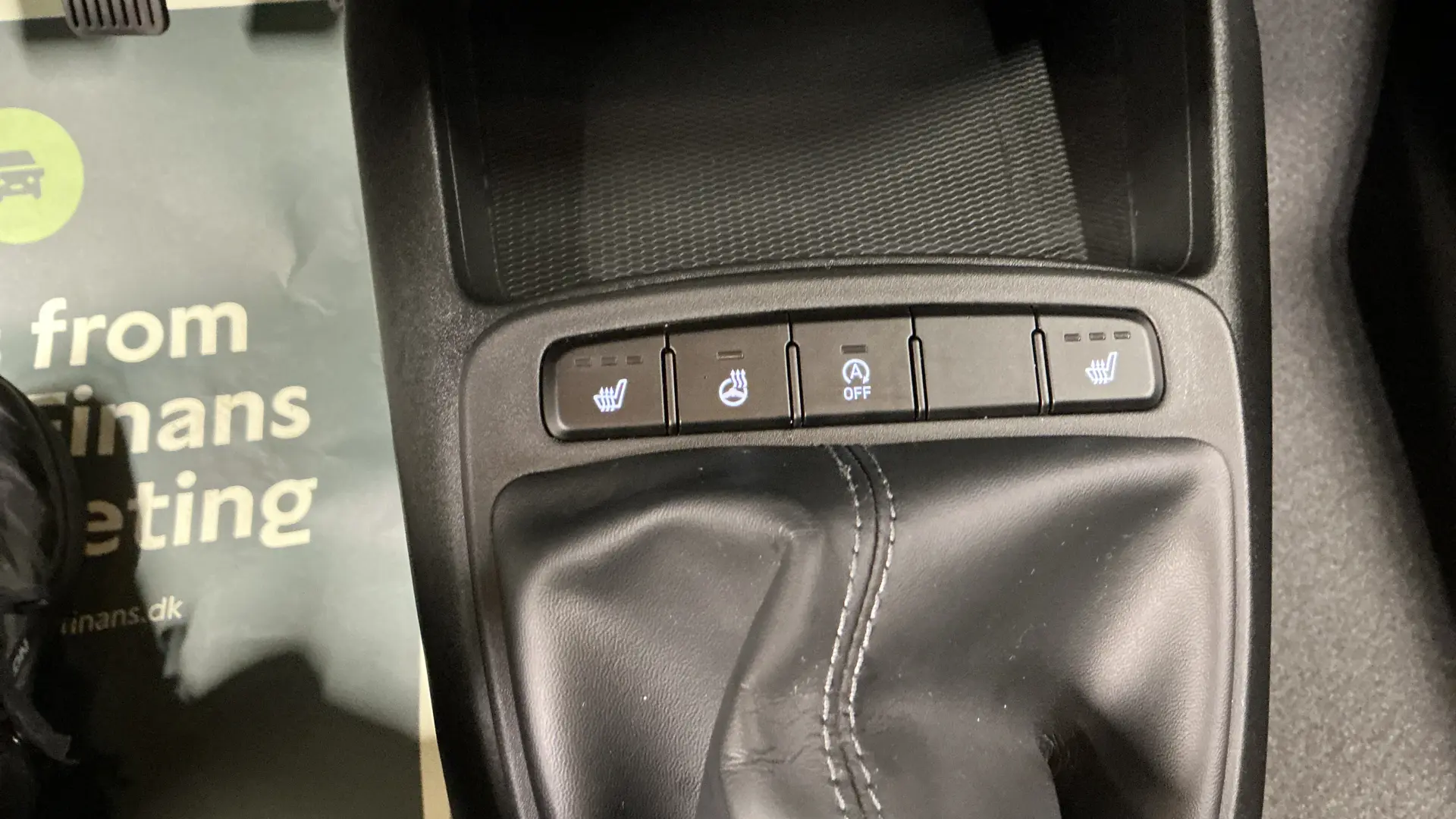 56220 Misc Image11