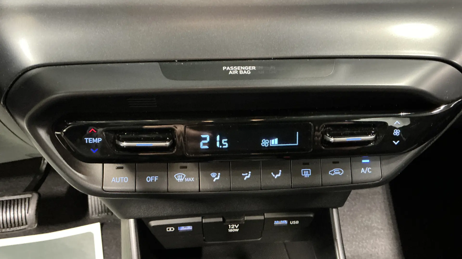56073 Misc Image10