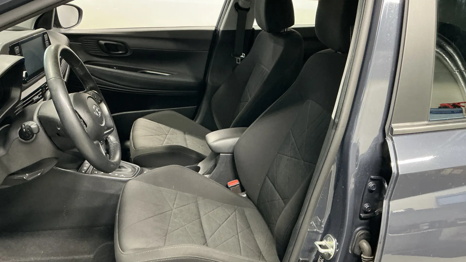 54817 Misc Image1