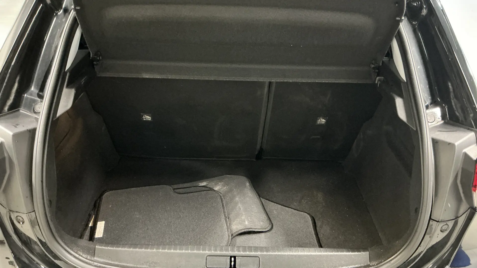 53449 Misc Image3