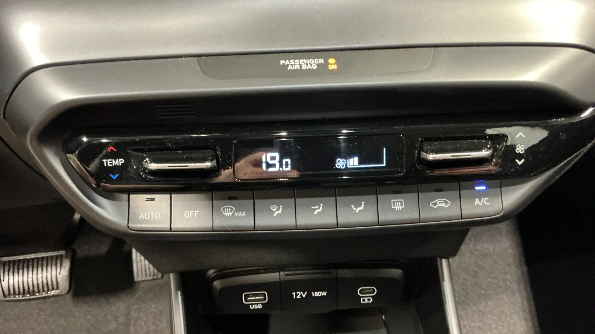 54464 Misc Image10