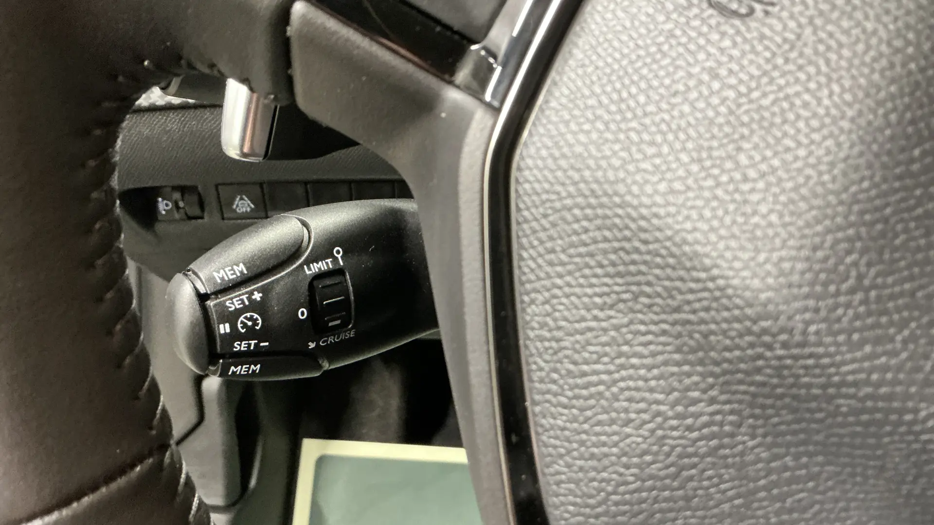 56011 Misc Image7