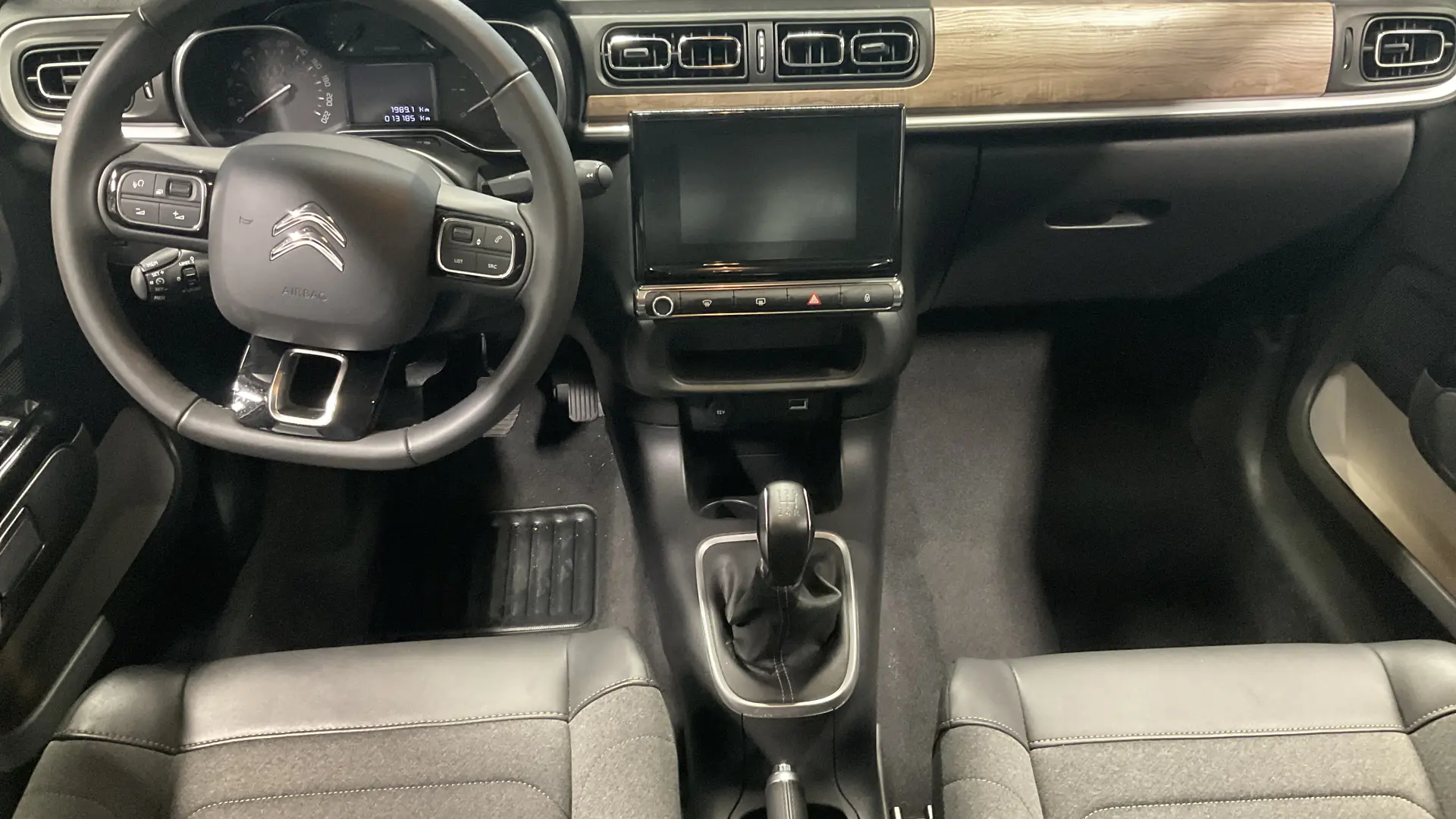 53196 Misc Image3