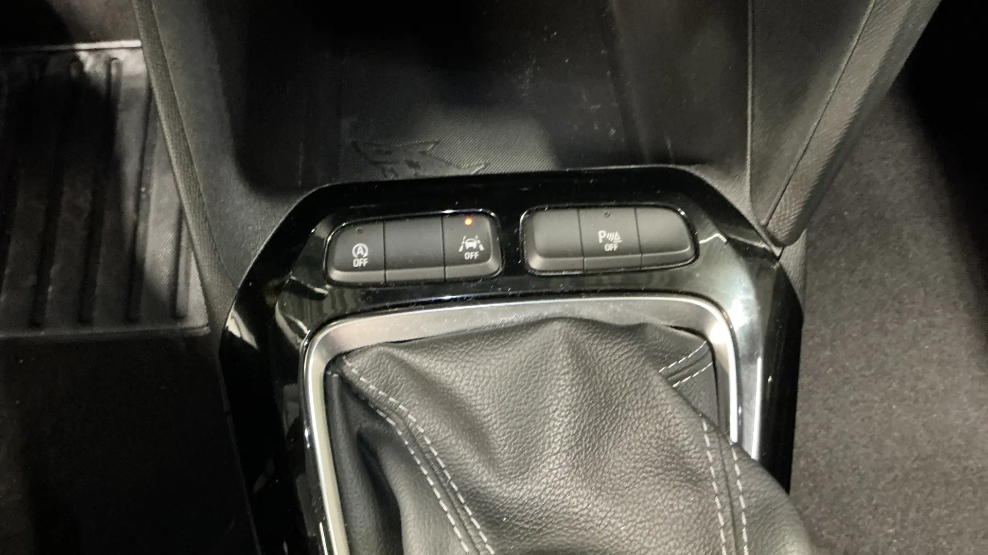 53449 Misc Image13