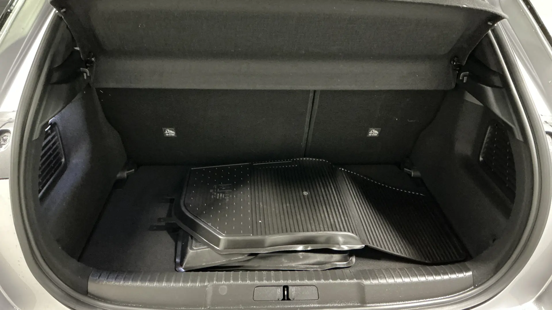 56161 Misc Image3