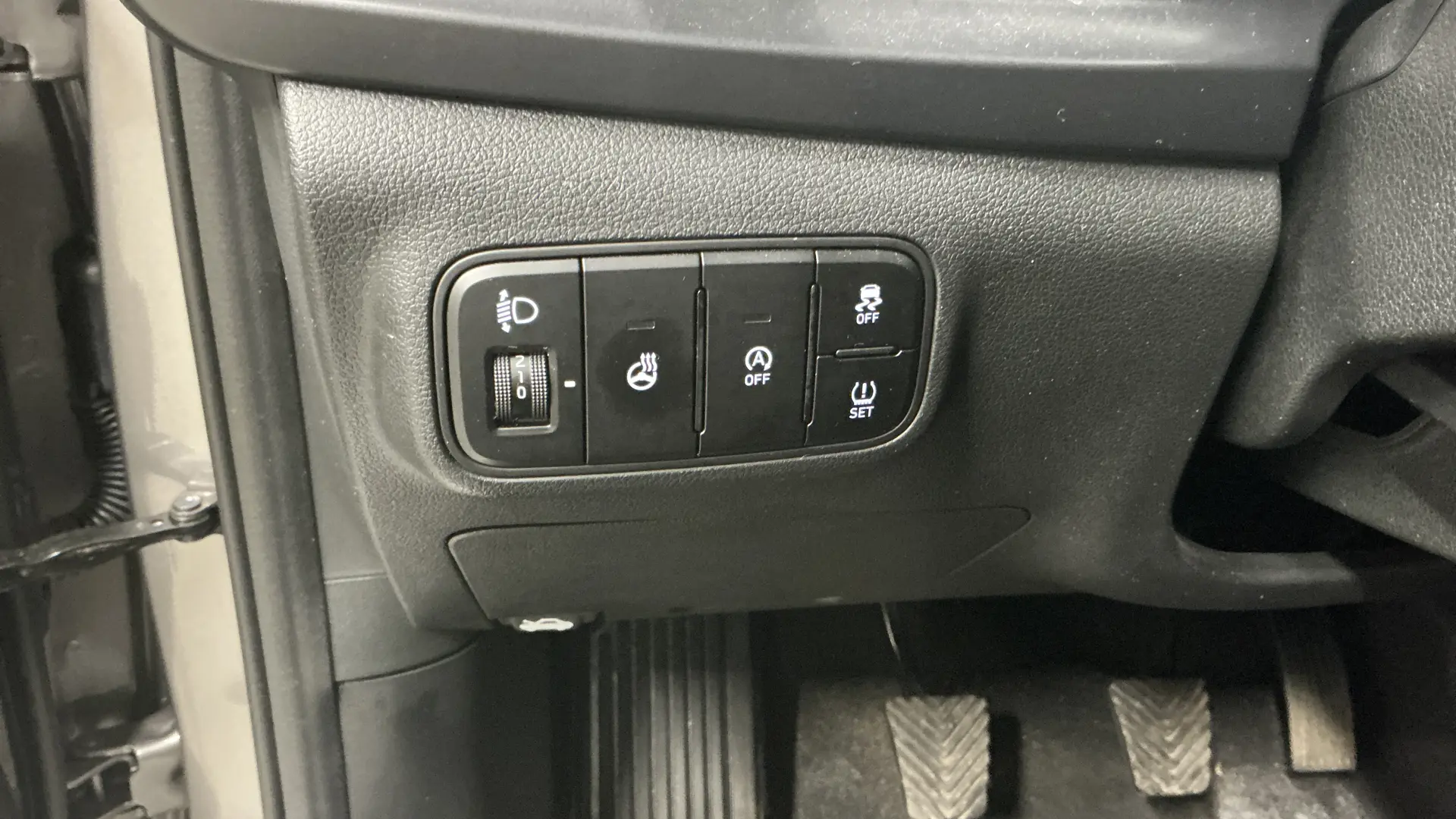 52222 Misc Image10