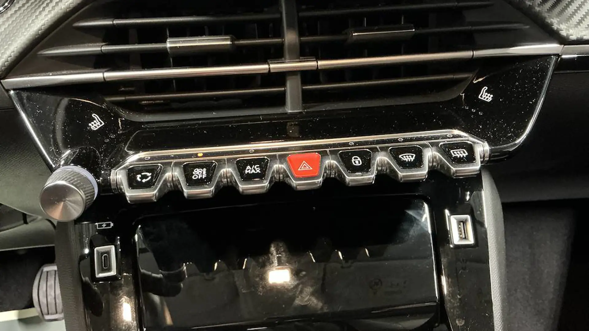 56048 Misc Image11
