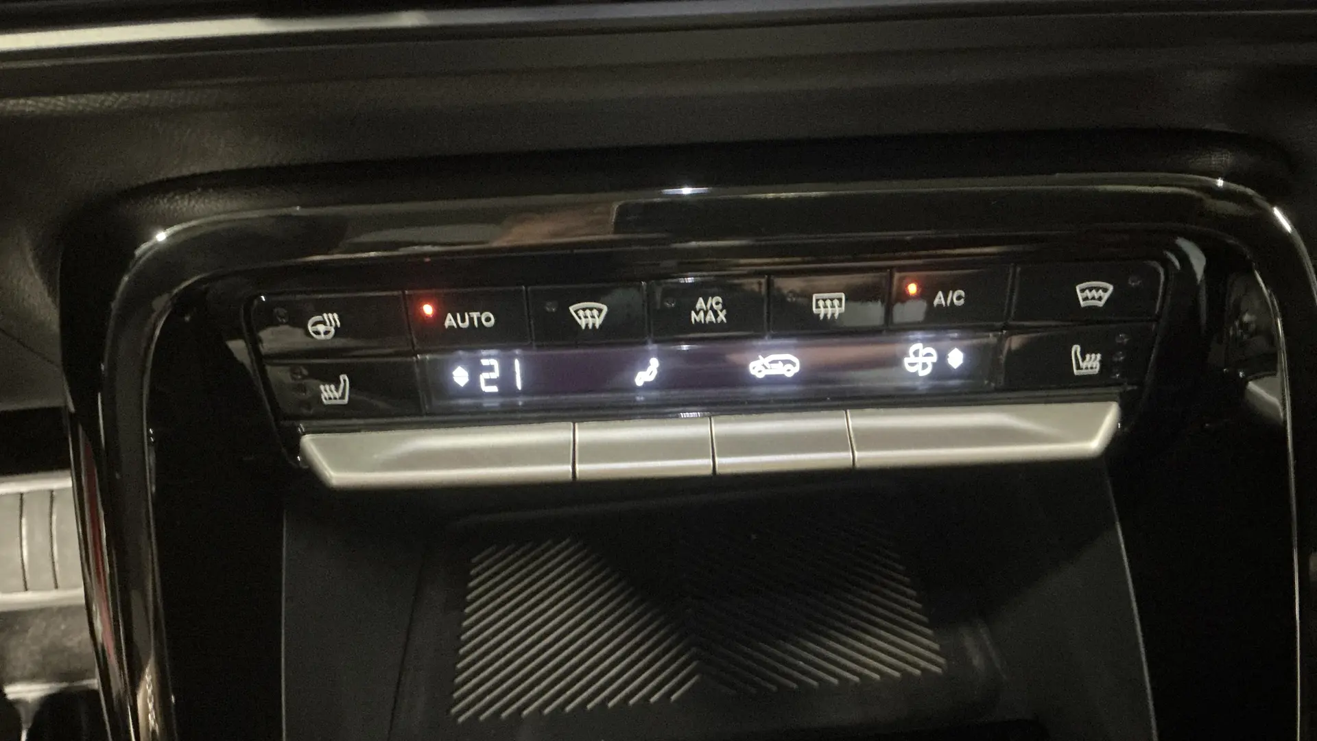 55456 Misc Image10