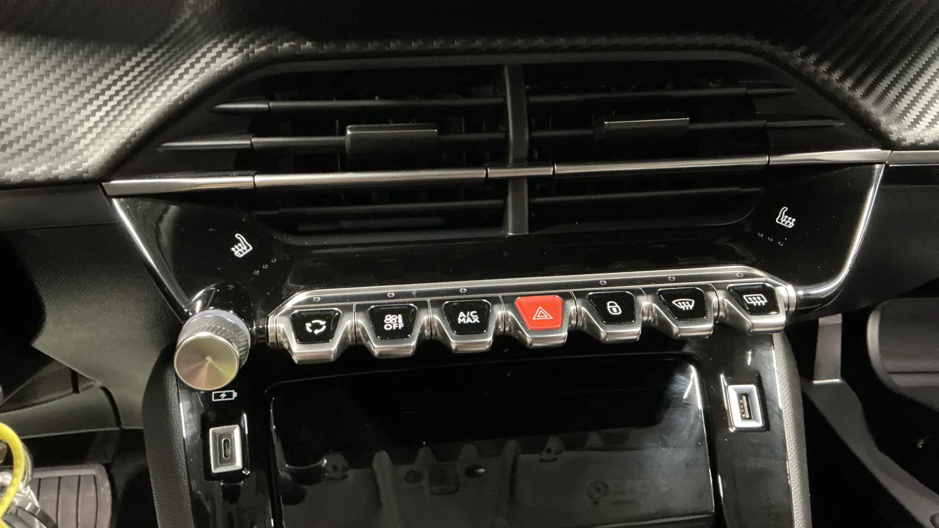 56011 Misc Image11