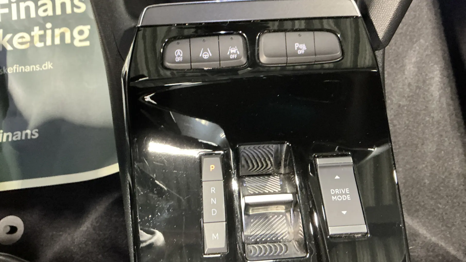 55903 Misc Image11