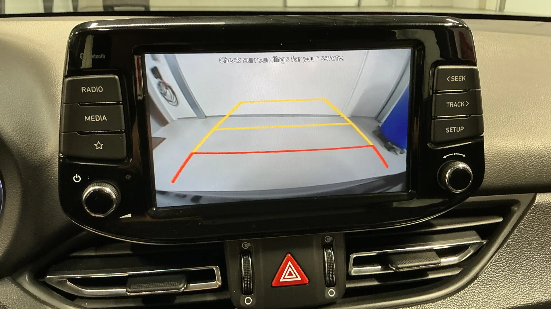 55570 Misc Image15