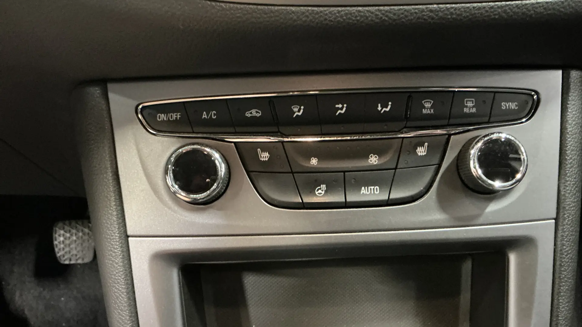 55709 Misc Image14