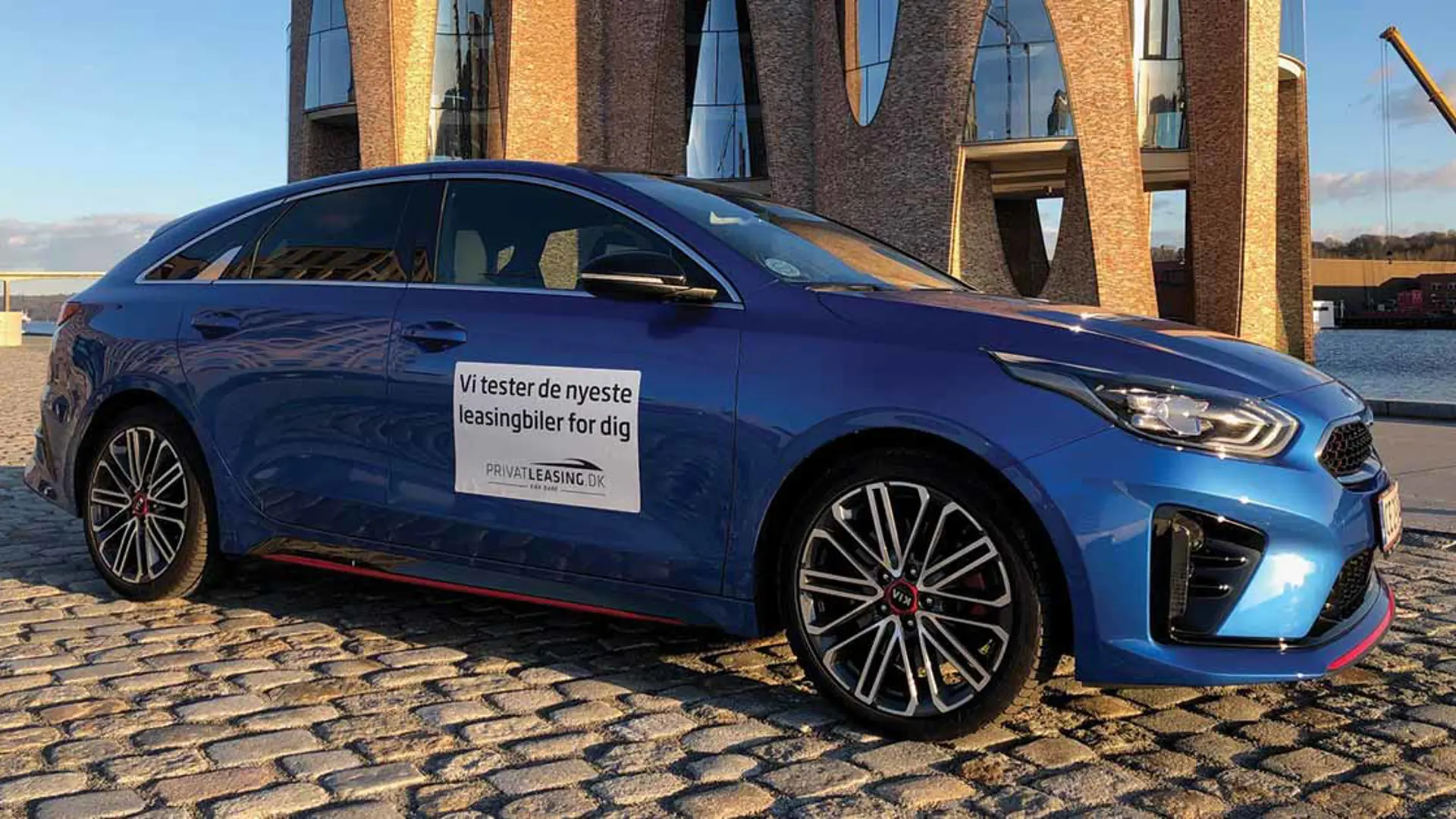 Blaa Kia Proceed Gt Testkoersel Privatleasingdk