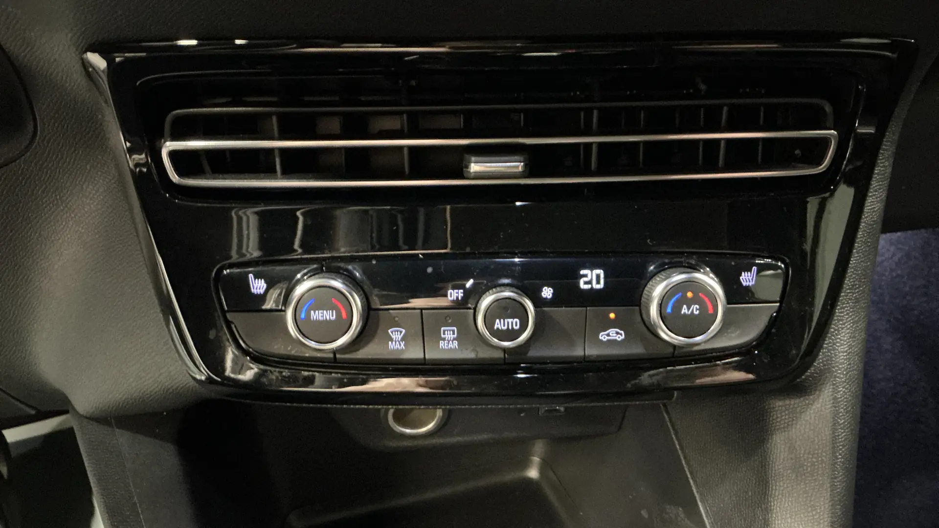 55903 Misc Image10