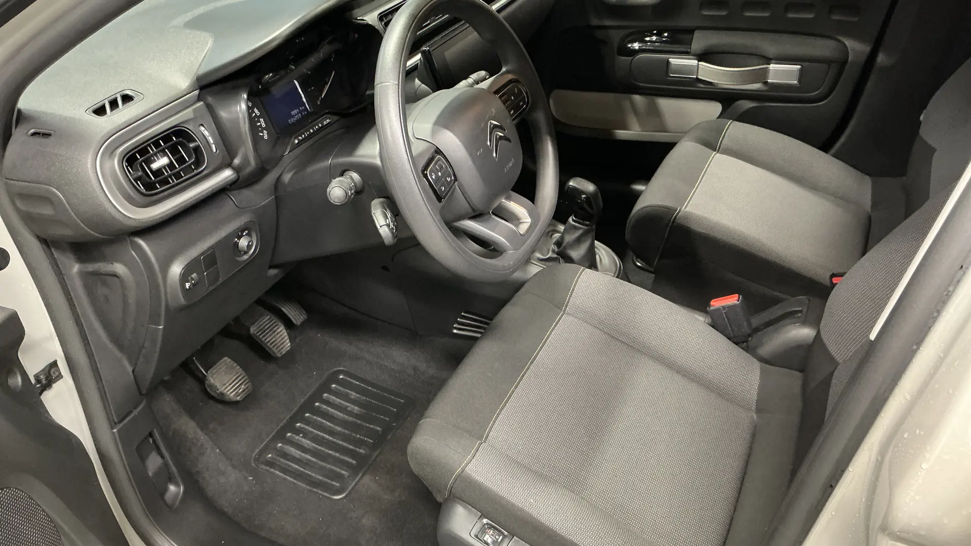 54770 Misc Image1