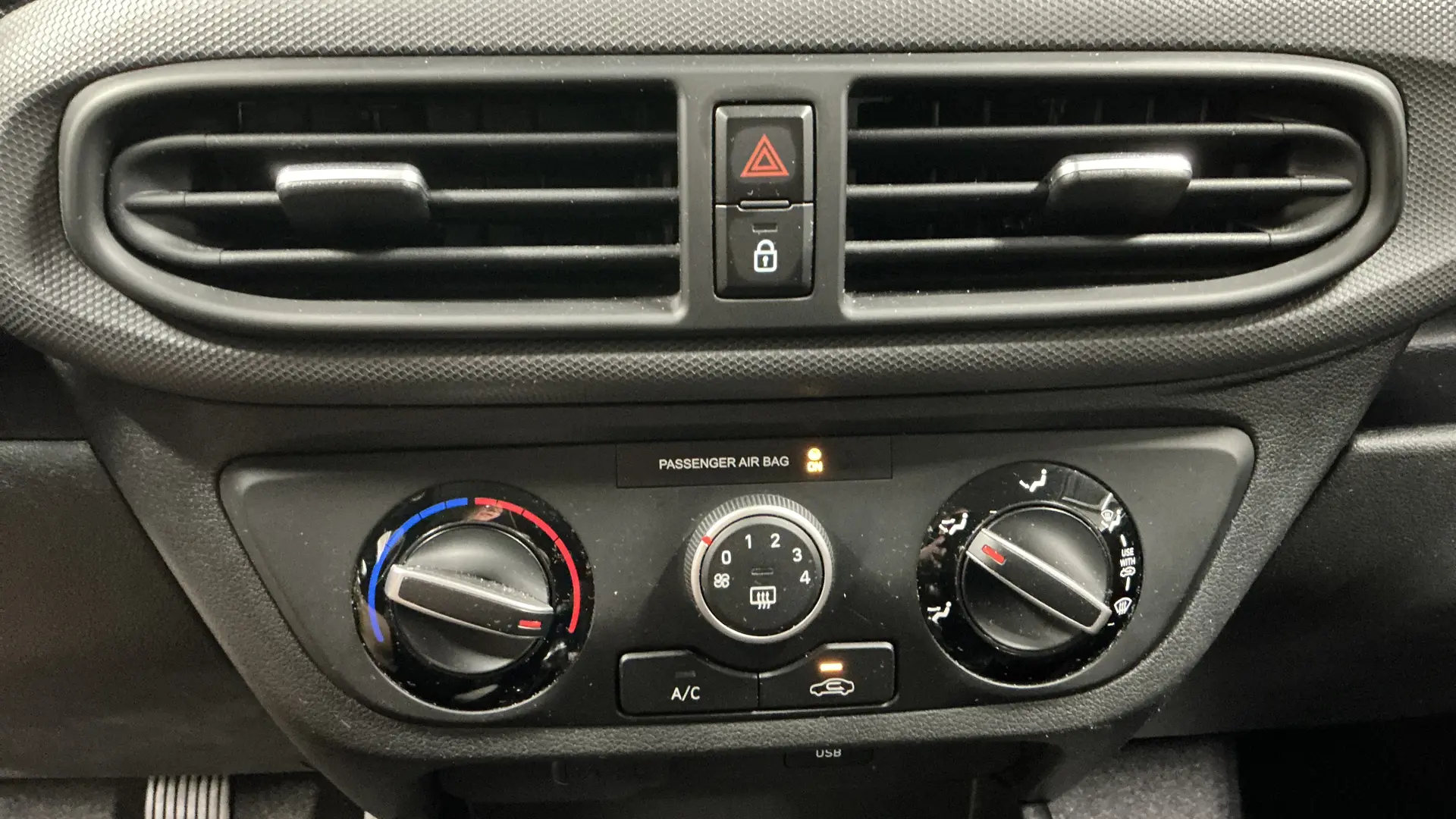 54685 Misc Image10
