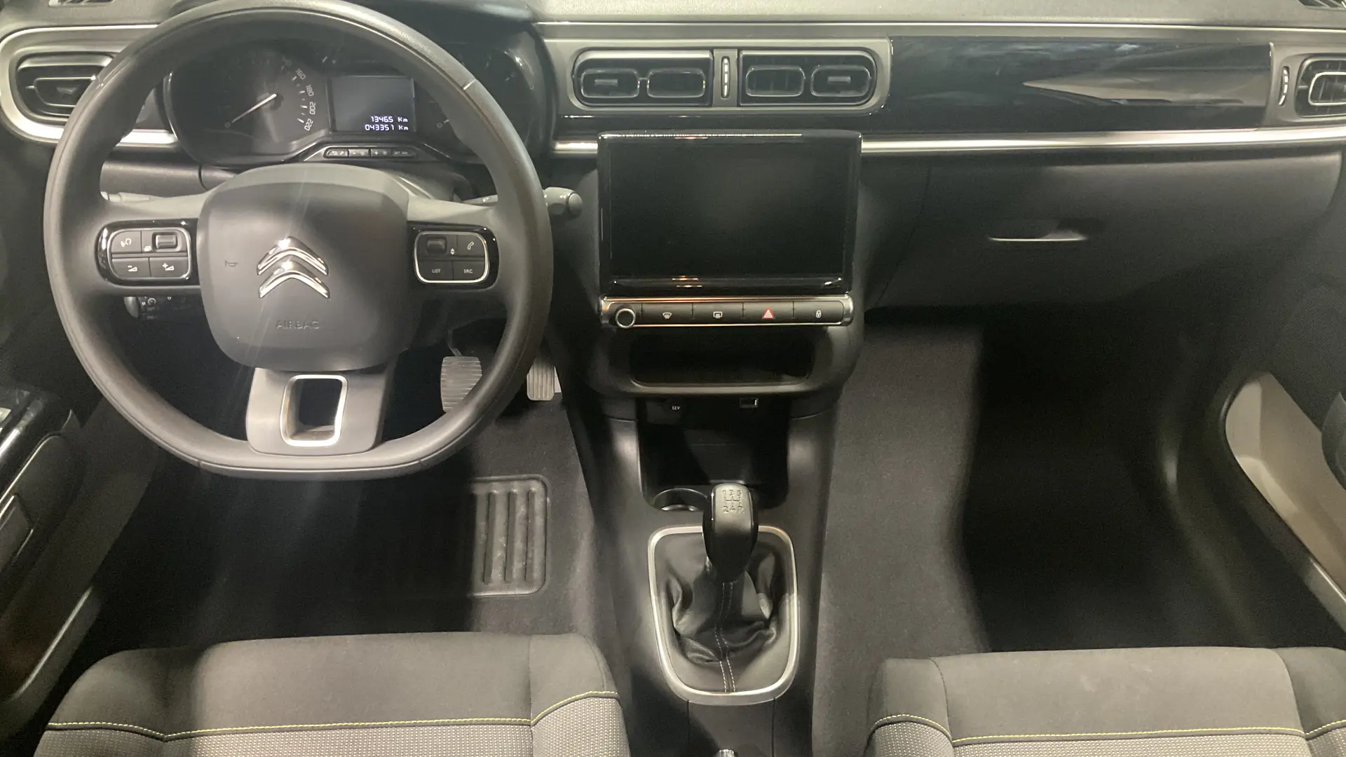 54015 Misc Image3