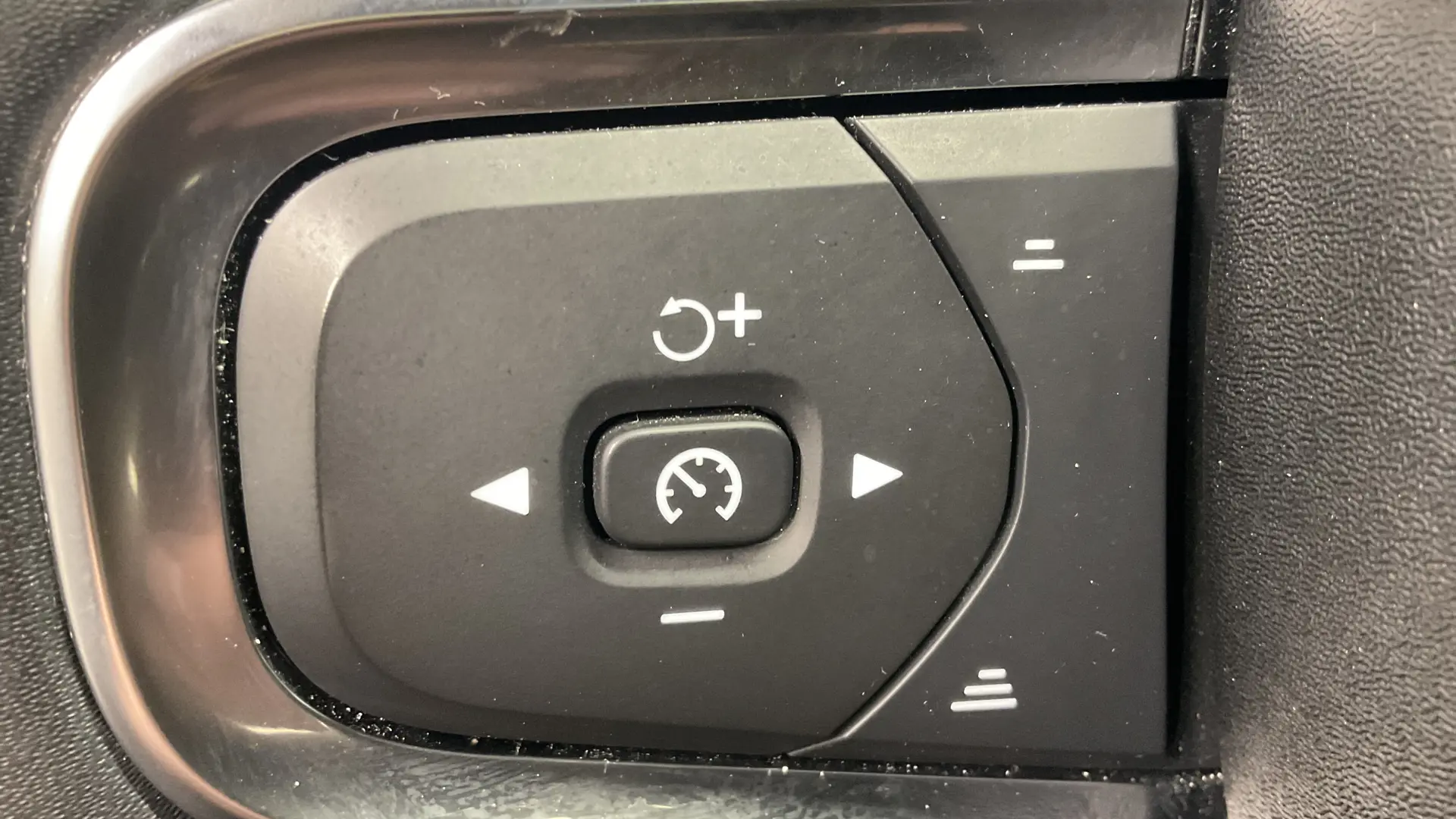53021 Misc Image10