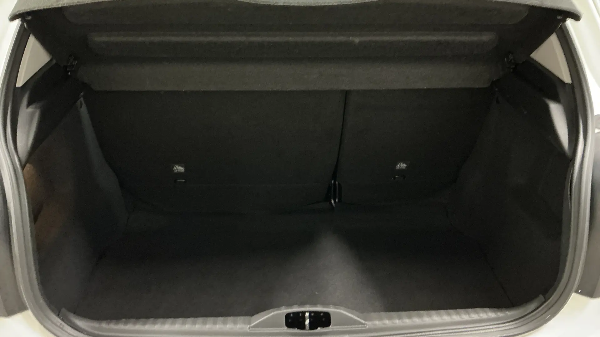 56219 Misc Image3
