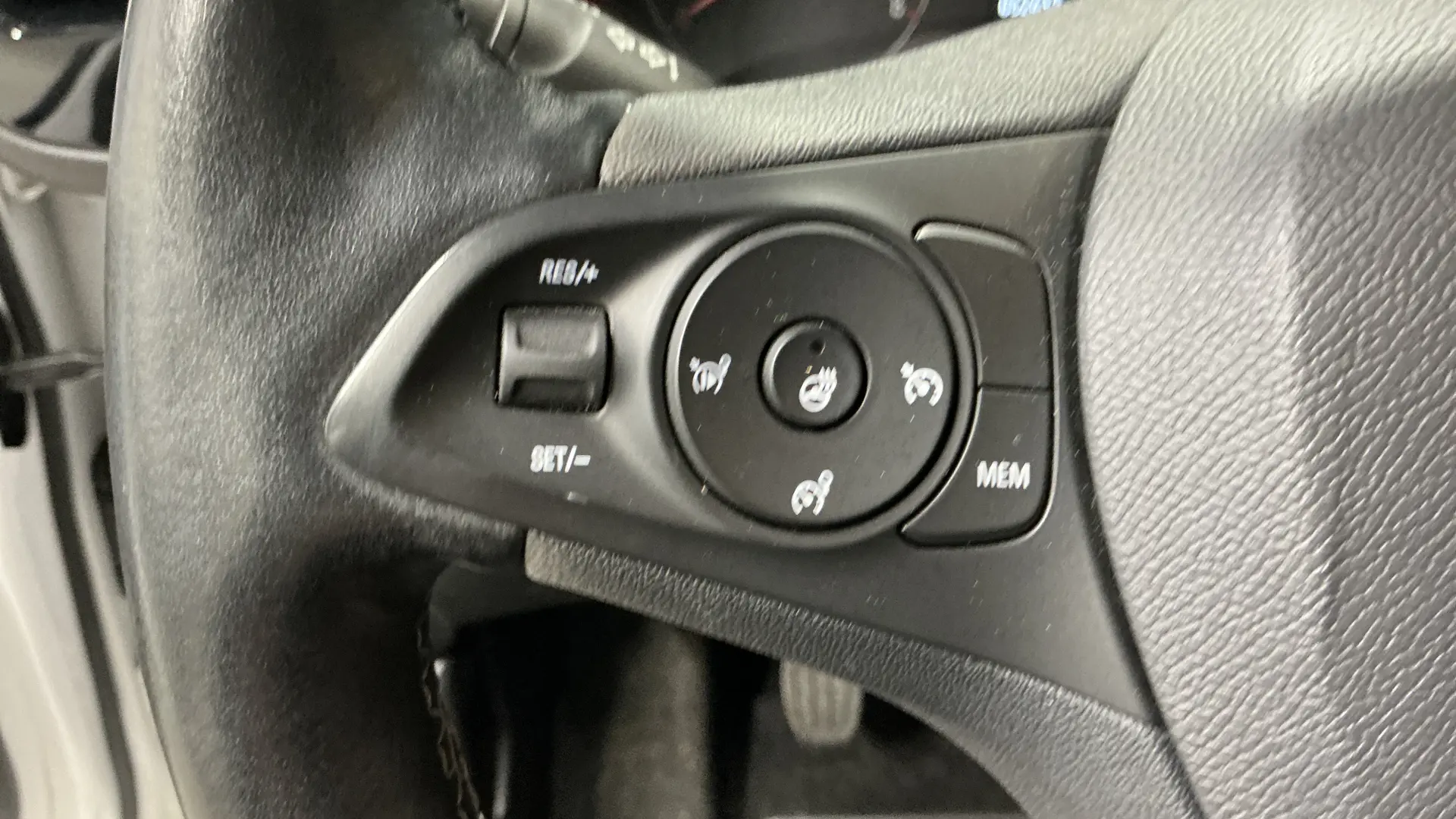 54300 Misc Image6