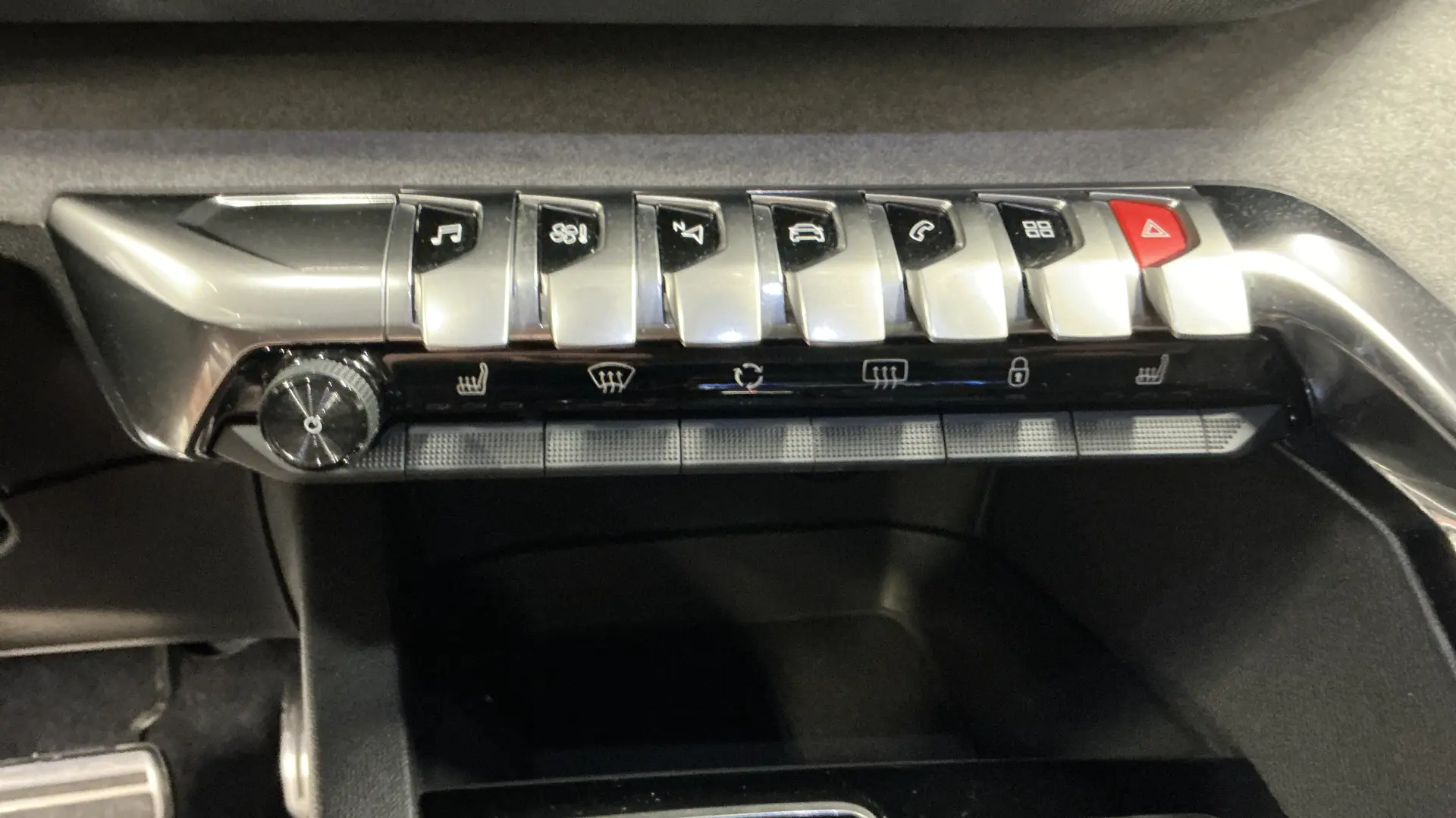 53726 Misc Image16